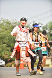 BIB: 47493, 17775
                            <button type="button" onclick="openModal(9041915)" class="btn btn-primary btn-sm float-right btn-popup" data-toggle="modal" data-target=".modal-high-quality">
                        <i class="fas fa-shopping-cart"></i> Add to Cart
                    </button>
                                            <button type="button" onclick="isThisMe(9041915, true)" class="btn btn-success btn-sm float-right btn-popup btn-isme hidden" data-toggle="tooltip" data-placement="bottom" title="นี่คือรูปของคุณใช่ไหม คลิกที่นี่เพื่อเอาเข้าอัลบั้ม">
                        <i class="fas fa-plus"></i> Add to album
                    </button>
                    <button type="button" onclick="isThisMe(9041915, false)" class="btn btn-warning btn-sm float-right btn-popup btn-isnotme hidden">
                        <i class="fas fa-ban"></i> Remove from album
                    </button>