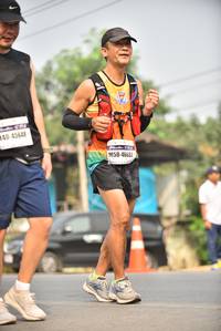 BIB: 4668
                            <button type="button" onclick="openModal(9037028)" class="btn btn-primary btn-sm float-right btn-popup" data-toggle="modal" data-target=".modal-high-quality">
                        <i class="fas fa-shopping-cart"></i> Add to Cart
                    </button>
                                            <button type="button" onclick="isThisMe(9037028, true)" class="btn btn-success btn-sm float-right btn-popup btn-isme hidden" data-toggle="tooltip" data-placement="bottom" title="นี่คือรูปของคุณใช่ไหม คลิกที่นี่เพื่อเอาเข้าอัลบั้ม">
                        <i class="fas fa-plus"></i> Add to album
                    </button>
                    <button type="button" onclick="isThisMe(9037028, false)" class="btn btn-warning btn-sm float-right btn-popup btn-isnotme hidden">
                        <i class="fas fa-ban"></i> Remove from album
                    </button>