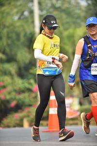 BIB: 
                            <button type="button" onclick="openModal(9039788)" class="btn btn-primary btn-sm float-right btn-popup" data-toggle="modal" data-target=".modal-high-quality">
                        <i class="fas fa-shopping-cart"></i> Add to Cart
                    </button>
                                            <button type="button" onclick="isThisMe(9039788, true)" class="btn btn-success btn-sm float-right btn-popup btn-isme hidden" data-toggle="tooltip" data-placement="bottom" title="นี่คือรูปของคุณใช่ไหม คลิกที่นี่เพื่อเอาเข้าอัลบั้ม">
                        <i class="fas fa-plus"></i> Add to album
                    </button>
                    <button type="button" onclick="isThisMe(9039788, false)" class="btn btn-warning btn-sm float-right btn-popup btn-isnotme hidden">
                        <i class="fas fa-ban"></i> Remove from album
                    </button>