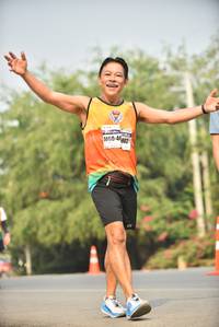 BIB: 467
                            <button type="button" onclick="openModal(9029545)" class="btn btn-primary btn-sm float-right btn-popup" data-toggle="modal" data-target=".modal-high-quality">
                        <i class="fas fa-shopping-cart"></i> Add to Cart
                    </button>
                                            <button type="button" onclick="isThisMe(9029545, true)" class="btn btn-success btn-sm float-right btn-popup btn-isme hidden" data-toggle="tooltip" data-placement="bottom" title="นี่คือรูปของคุณใช่ไหม คลิกที่นี่เพื่อเอาเข้าอัลบั้ม">
                        <i class="fas fa-plus"></i> Add to album
                    </button>
                    <button type="button" onclick="isThisMe(9029545, false)" class="btn btn-warning btn-sm float-right btn-popup btn-isnotme hidden">
                        <i class="fas fa-ban"></i> Remove from album
                    </button>