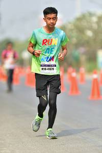 BIB: 41679
                            <button type="button" onclick="openModal(10400788)" class="btn btn-primary btn-sm float-right btn-popup" data-toggle="modal" data-target=".modal-high-quality">
                        <i class="fas fa-shopping-cart"></i> Add to Cart
                    </button>
                                            <button type="button" onclick="isThisMe(10400788, true)" class="btn btn-success btn-sm float-right btn-popup btn-isme hidden" data-toggle="tooltip" data-placement="bottom" title="นี่คือรูปของคุณใช่ไหม คลิกที่นี่เพื่อเอาเข้าอัลบั้ม">
                        <i class="fas fa-plus"></i> Add to album
                    </button>
                    <button type="button" onclick="isThisMe(10400788, false)" class="btn btn-warning btn-sm float-right btn-popup btn-isnotme hidden">
                        <i class="fas fa-ban"></i> Remove from album
                    </button>