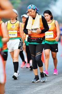 BIB: 152, 15115
                            <button type="button" onclick="openModal(10427517)" class="btn btn-primary btn-sm float-right btn-popup" data-toggle="modal" data-target=".modal-high-quality">
                        <i class="fas fa-shopping-cart"></i> Add to Cart
                    </button>
                                            <button type="button" onclick="isThisMe(10427517, true)" class="btn btn-success btn-sm float-right btn-popup btn-isme hidden" data-toggle="tooltip" data-placement="bottom" title="นี่คือรูปของคุณใช่ไหม คลิกที่นี่เพื่อเอาเข้าอัลบั้ม">
                        <i class="fas fa-plus"></i> Add to album
                    </button>
                    <button type="button" onclick="isThisMe(10427517, false)" class="btn btn-warning btn-sm float-right btn-popup btn-isnotme hidden">
                        <i class="fas fa-ban"></i> Remove from album
                    </button>
