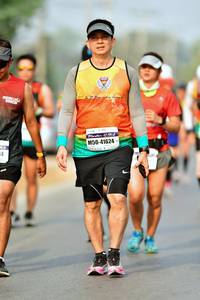 BIB: 41624
                            <button type="button" onclick="openModal(10381973)" class="btn btn-primary btn-sm float-right btn-popup" data-toggle="modal" data-target=".modal-high-quality">
                        <i class="fas fa-shopping-cart"></i> Add to Cart
                    </button>
                                            <button type="button" onclick="isThisMe(10381973, true)" class="btn btn-success btn-sm float-right btn-popup btn-isme hidden" data-toggle="tooltip" data-placement="bottom" title="นี่คือรูปของคุณใช่ไหม คลิกที่นี่เพื่อเอาเข้าอัลบั้ม">
                        <i class="fas fa-plus"></i> Add to album
                    </button>
                    <button type="button" onclick="isThisMe(10381973, false)" class="btn btn-warning btn-sm float-right btn-popup btn-isnotme hidden">
                        <i class="fas fa-ban"></i> Remove from album
                    </button>