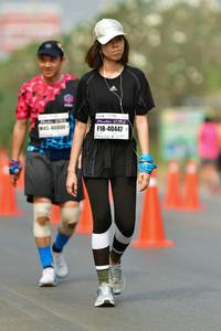 BIB: 40800, 40447
                            <button type="button" onclick="openModal(10401133)" class="btn btn-primary btn-sm float-right btn-popup" data-toggle="modal" data-target=".modal-high-quality">
                        <i class="fas fa-shopping-cart"></i> Add to Cart
                    </button>
                                            <button type="button" onclick="isThisMe(10401133, true)" class="btn btn-success btn-sm float-right btn-popup btn-isme hidden" data-toggle="tooltip" data-placement="bottom" title="นี่คือรูปของคุณใช่ไหม คลิกที่นี่เพื่อเอาเข้าอัลบั้ม">
                        <i class="fas fa-plus"></i> Add to album
                    </button>
                    <button type="button" onclick="isThisMe(10401133, false)" class="btn btn-warning btn-sm float-right btn-popup btn-isnotme hidden">
                        <i class="fas fa-ban"></i> Remove from album
                    </button>