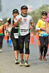 BIB: 129, 46021
                            <button type="button" onclick="openModal(10401172)" class="btn btn-primary btn-sm float-right btn-popup" data-toggle="modal" data-target=".modal-high-quality">
                        <i class="fas fa-shopping-cart"></i> Add to Cart
                    </button>
                                            <button type="button" onclick="isThisMe(10401172, true)" class="btn btn-success btn-sm float-right btn-popup btn-isme hidden" data-toggle="tooltip" data-placement="bottom" title="นี่คือรูปของคุณใช่ไหม คลิกที่นี่เพื่อเอาเข้าอัลบั้ม">
                        <i class="fas fa-plus"></i> Add to album
                    </button>
                    <button type="button" onclick="isThisMe(10401172, false)" class="btn btn-warning btn-sm float-right btn-popup btn-isnotme hidden">
                        <i class="fas fa-ban"></i> Remove from album
                    </button>