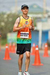 BIB: 46399
                            <button type="button" onclick="openModal(10401052)" class="btn btn-primary btn-sm float-right btn-popup" data-toggle="modal" data-target=".modal-high-quality">
                        <i class="fas fa-shopping-cart"></i> Add to Cart
                    </button>
                                            <button type="button" onclick="isThisMe(10401052, true)" class="btn btn-success btn-sm float-right btn-popup btn-isme hidden" data-toggle="tooltip" data-placement="bottom" title="นี่คือรูปของคุณใช่ไหม คลิกที่นี่เพื่อเอาเข้าอัลบั้ม">
                        <i class="fas fa-plus"></i> Add to album
                    </button>
                    <button type="button" onclick="isThisMe(10401052, false)" class="btn btn-warning btn-sm float-right btn-popup btn-isnotme hidden">
                        <i class="fas fa-ban"></i> Remove from album
                    </button>