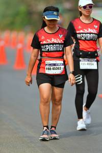 BIB: 135, 45134, 45363
                            <button type="button" onclick="openModal(10401867)" class="btn btn-primary btn-sm float-right btn-popup" data-toggle="modal" data-target=".modal-high-quality">
                        <i class="fas fa-shopping-cart"></i> Add to Cart
                    </button>
                                            <button type="button" onclick="isThisMe(10401867, true)" class="btn btn-success btn-sm float-right btn-popup btn-isme hidden" data-toggle="tooltip" data-placement="bottom" title="นี่คือรูปของคุณใช่ไหม คลิกที่นี่เพื่อเอาเข้าอัลบั้ม">
                        <i class="fas fa-plus"></i> Add to album
                    </button>
                    <button type="button" onclick="isThisMe(10401867, false)" class="btn btn-warning btn-sm float-right btn-popup btn-isnotme hidden">
                        <i class="fas fa-ban"></i> Remove from album
                    </button>