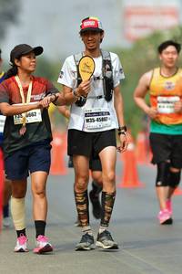 BIB: 185, 5662, 45807
                            <button type="button" onclick="openModal(10401243)" class="btn btn-primary btn-sm float-right btn-popup" data-toggle="modal" data-target=".modal-high-quality">
                        <i class="fas fa-shopping-cart"></i> Add to Cart
                    </button>
                                            <button type="button" onclick="isThisMe(10401243, true)" class="btn btn-success btn-sm float-right btn-popup btn-isme hidden" data-toggle="tooltip" data-placement="bottom" title="นี่คือรูปของคุณใช่ไหม คลิกที่นี่เพื่อเอาเข้าอัลบั้ม">
                        <i class="fas fa-plus"></i> Add to album
                    </button>
                    <button type="button" onclick="isThisMe(10401243, false)" class="btn btn-warning btn-sm float-right btn-popup btn-isnotme hidden">
                        <i class="fas fa-ban"></i> Remove from album
                    </button>