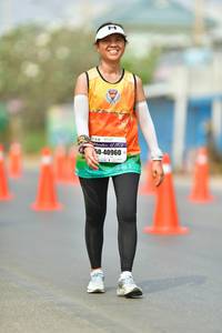 BIB: 40960
                            <button type="button" onclick="openModal(10401978)" class="btn btn-primary btn-sm float-right btn-popup" data-toggle="modal" data-target=".modal-high-quality">
                        <i class="fas fa-shopping-cart"></i> Add to Cart
                    </button>
                                            <button type="button" onclick="isThisMe(10401978, true)" class="btn btn-success btn-sm float-right btn-popup btn-isme hidden" data-toggle="tooltip" data-placement="bottom" title="นี่คือรูปของคุณใช่ไหม คลิกที่นี่เพื่อเอาเข้าอัลบั้ม">
                        <i class="fas fa-plus"></i> Add to album
                    </button>
                    <button type="button" onclick="isThisMe(10401978, false)" class="btn btn-warning btn-sm float-right btn-popup btn-isnotme hidden">
                        <i class="fas fa-ban"></i> Remove from album
                    </button>