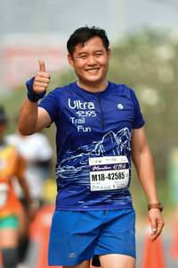 BIB: 12195, 421952, 42585
                            <button type="button" onclick="openModal(9698021)" class="btn btn-primary btn-sm float-right btn-popup" data-toggle="modal" data-target=".modal-high-quality">
                        <i class="fas fa-shopping-cart"></i> Add to Cart
                    </button>
                                            <button type="button" onclick="isThisMe(9698021, true)" class="btn btn-success btn-sm float-right btn-popup btn-isme hidden" data-toggle="tooltip" data-placement="bottom" title="นี่คือรูปของคุณใช่ไหม คลิกที่นี่เพื่อเอาเข้าอัลบั้ม">
                        <i class="fas fa-plus"></i> Add to album
                    </button>
                    <button type="button" onclick="isThisMe(9698021, false)" class="btn btn-warning btn-sm float-right btn-popup btn-isnotme hidden">
                        <i class="fas fa-ban"></i> Remove from album
                    </button>