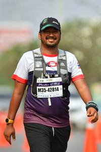 BIB: 42195, 42814
                            <button type="button" onclick="openModal(9699622)" class="btn btn-primary btn-sm float-right btn-popup" data-toggle="modal" data-target=".modal-high-quality">
                        <i class="fas fa-shopping-cart"></i> Add to Cart
                    </button>
                                            <button type="button" onclick="isThisMe(9699622, true)" class="btn btn-success btn-sm float-right btn-popup btn-isme hidden" data-toggle="tooltip" data-placement="bottom" title="นี่คือรูปของคุณใช่ไหม คลิกที่นี่เพื่อเอาเข้าอัลบั้ม">
                        <i class="fas fa-plus"></i> Add to album
                    </button>
                    <button type="button" onclick="isThisMe(9699622, false)" class="btn btn-warning btn-sm float-right btn-popup btn-isnotme hidden">
                        <i class="fas fa-ban"></i> Remove from album
                    </button>