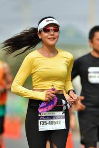 BIB: 42195, 40542
                            <button type="button" onclick="openModal(9698473)" class="btn btn-primary btn-sm float-right btn-popup" data-toggle="modal" data-target=".modal-high-quality">
                        <i class="fas fa-shopping-cart"></i> Add to Cart
                    </button>
                                            <button type="button" onclick="isThisMe(9698473, true)" class="btn btn-success btn-sm float-right btn-popup btn-isme hidden" data-toggle="tooltip" data-placement="bottom" title="นี่คือรูปของคุณใช่ไหม คลิกที่นี่เพื่อเอาเข้าอัลบั้ม">
                        <i class="fas fa-plus"></i> Add to album
                    </button>
                    <button type="button" onclick="isThisMe(9698473, false)" class="btn btn-warning btn-sm float-right btn-popup btn-isnotme hidden">
                        <i class="fas fa-ban"></i> Remove from album
                    </button>