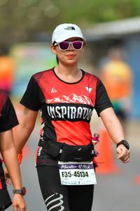 BIB: 42195, 45134
                            <button type="button" onclick="openModal(9700397)" class="btn btn-primary btn-sm float-right btn-popup" data-toggle="modal" data-target=".modal-high-quality">
                        <i class="fas fa-shopping-cart"></i> Add to Cart
                    </button>
                                            <button type="button" onclick="isThisMe(9700397, true)" class="btn btn-success btn-sm float-right btn-popup btn-isme hidden" data-toggle="tooltip" data-placement="bottom" title="นี่คือรูปของคุณใช่ไหม คลิกที่นี่เพื่อเอาเข้าอัลบั้ม">
                        <i class="fas fa-plus"></i> Add to album
                    </button>
                    <button type="button" onclick="isThisMe(9700397, false)" class="btn btn-warning btn-sm float-right btn-popup btn-isnotme hidden">
                        <i class="fas fa-ban"></i> Remove from album
                    </button>