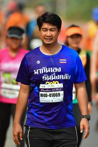 BIB: 42195, 41069
                            <button type="button" onclick="openModal(9700915)" class="btn btn-primary btn-sm float-right btn-popup" data-toggle="modal" data-target=".modal-high-quality">
                        <i class="fas fa-shopping-cart"></i> Add to Cart
                    </button>
                                            <button type="button" onclick="isThisMe(9700915, true)" class="btn btn-success btn-sm float-right btn-popup btn-isme hidden" data-toggle="tooltip" data-placement="bottom" title="นี่คือรูปของคุณใช่ไหม คลิกที่นี่เพื่อเอาเข้าอัลบั้ม">
                        <i class="fas fa-plus"></i> Add to album
                    </button>
                    <button type="button" onclick="isThisMe(9700915, false)" class="btn btn-warning btn-sm float-right btn-popup btn-isnotme hidden">
                        <i class="fas fa-ban"></i> Remove from album
                    </button>