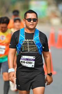 BIB: 42195, 47991
                            <button type="button" onclick="openModal(9701021)" class="btn btn-primary btn-sm float-right btn-popup" data-toggle="modal" data-target=".modal-high-quality">
                        <i class="fas fa-shopping-cart"></i> Add to Cart
                    </button>
                                            <button type="button" onclick="isThisMe(9701021, true)" class="btn btn-success btn-sm float-right btn-popup btn-isme hidden" data-toggle="tooltip" data-placement="bottom" title="นี่คือรูปของคุณใช่ไหม คลิกที่นี่เพื่อเอาเข้าอัลบั้ม">
                        <i class="fas fa-plus"></i> Add to album
                    </button>
                    <button type="button" onclick="isThisMe(9701021, false)" class="btn btn-warning btn-sm float-right btn-popup btn-isnotme hidden">
                        <i class="fas fa-ban"></i> Remove from album
                    </button>