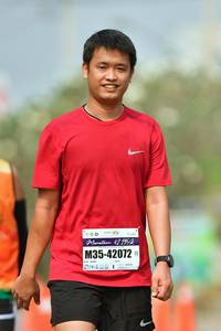 BIB: 42195, 42072
                            <button type="button" onclick="openModal(9698947)" class="btn btn-primary btn-sm float-right btn-popup" data-toggle="modal" data-target=".modal-high-quality">
                        <i class="fas fa-shopping-cart"></i> Add to Cart
                    </button>
                                            <button type="button" onclick="isThisMe(9698947, true)" class="btn btn-success btn-sm float-right btn-popup btn-isme hidden" data-toggle="tooltip" data-placement="bottom" title="นี่คือรูปของคุณใช่ไหม คลิกที่นี่เพื่อเอาเข้าอัลบั้ม">
                        <i class="fas fa-plus"></i> Add to album
                    </button>
                    <button type="button" onclick="isThisMe(9698947, false)" class="btn btn-warning btn-sm float-right btn-popup btn-isnotme hidden">
                        <i class="fas fa-ban"></i> Remove from album
                    </button>