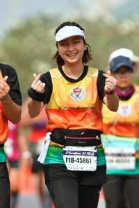 BIB: 195, 45861
                            <button type="button" onclick="openModal(9701285)" class="btn btn-primary btn-sm float-right btn-popup" data-toggle="modal" data-target=".modal-high-quality">
                        <i class="fas fa-shopping-cart"></i> Add to Cart
                    </button>
                                            <button type="button" onclick="isThisMe(9701285, true)" class="btn btn-success btn-sm float-right btn-popup btn-isme hidden" data-toggle="tooltip" data-placement="bottom" title="นี่คือรูปของคุณใช่ไหม คลิกที่นี่เพื่อเอาเข้าอัลบั้ม">
                        <i class="fas fa-plus"></i> Add to album
                    </button>
                    <button type="button" onclick="isThisMe(9701285, false)" class="btn btn-warning btn-sm float-right btn-popup btn-isnotme hidden">
                        <i class="fas fa-ban"></i> Remove from album
                    </button>