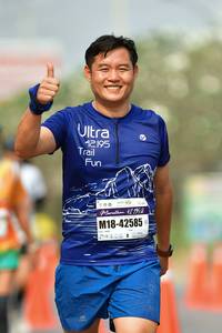 BIB: 12195, 4219, 42585
                            <button type="button" onclick="openModal(9698019)" class="btn btn-primary btn-sm float-right btn-popup" data-toggle="modal" data-target=".modal-high-quality">
                        <i class="fas fa-shopping-cart"></i> Add to Cart
                    </button>
                                            <button type="button" onclick="isThisMe(9698019, true)" class="btn btn-success btn-sm float-right btn-popup btn-isme hidden" data-toggle="tooltip" data-placement="bottom" title="นี่คือรูปของคุณใช่ไหม คลิกที่นี่เพื่อเอาเข้าอัลบั้ม">
                        <i class="fas fa-plus"></i> Add to album
                    </button>
                    <button type="button" onclick="isThisMe(9698019, false)" class="btn btn-warning btn-sm float-right btn-popup btn-isnotme hidden">
                        <i class="fas fa-ban"></i> Remove from album
                    </button>