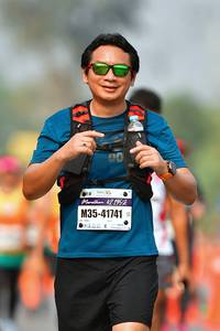 BIB: 42195, 41741
                            <button type="button" onclick="openModal(9699509)" class="btn btn-primary btn-sm float-right btn-popup" data-toggle="modal" data-target=".modal-high-quality">
                        <i class="fas fa-shopping-cart"></i> Add to Cart
                    </button>
                                            <button type="button" onclick="isThisMe(9699509, true)" class="btn btn-success btn-sm float-right btn-popup btn-isme hidden" data-toggle="tooltip" data-placement="bottom" title="นี่คือรูปของคุณใช่ไหม คลิกที่นี่เพื่อเอาเข้าอัลบั้ม">
                        <i class="fas fa-plus"></i> Add to album
                    </button>
                    <button type="button" onclick="isThisMe(9699509, false)" class="btn btn-warning btn-sm float-right btn-popup btn-isnotme hidden">
                        <i class="fas fa-ban"></i> Remove from album
                    </button>
