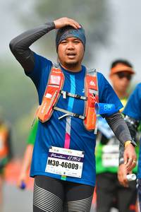 BIB: 42195, 46009
                            <button type="button" onclick="openModal(9702879)" class="btn btn-primary btn-sm float-right btn-popup" data-toggle="modal" data-target=".modal-high-quality">
                        <i class="fas fa-shopping-cart"></i> Add to Cart
                    </button>
                                            <button type="button" onclick="isThisMe(9702879, true)" class="btn btn-success btn-sm float-right btn-popup btn-isme hidden" data-toggle="tooltip" data-placement="bottom" title="นี่คือรูปของคุณใช่ไหม คลิกที่นี่เพื่อเอาเข้าอัลบั้ม">
                        <i class="fas fa-plus"></i> Add to album
                    </button>
                    <button type="button" onclick="isThisMe(9702879, false)" class="btn btn-warning btn-sm float-right btn-popup btn-isnotme hidden">
                        <i class="fas fa-ban"></i> Remove from album
                    </button>