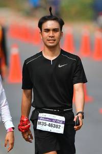 BIB: 421952, 46302
                            <button type="button" onclick="openModal(9700674)" class="btn btn-primary btn-sm float-right btn-popup" data-toggle="modal" data-target=".modal-high-quality">
                        <i class="fas fa-shopping-cart"></i> Add to Cart
                    </button>
                                            <button type="button" onclick="isThisMe(9700674, true)" class="btn btn-success btn-sm float-right btn-popup btn-isme hidden" data-toggle="tooltip" data-placement="bottom" title="นี่คือรูปของคุณใช่ไหม คลิกที่นี่เพื่อเอาเข้าอัลบั้ม">
                        <i class="fas fa-plus"></i> Add to album
                    </button>
                    <button type="button" onclick="isThisMe(9700674, false)" class="btn btn-warning btn-sm float-right btn-popup btn-isnotme hidden">
                        <i class="fas fa-ban"></i> Remove from album
                    </button>