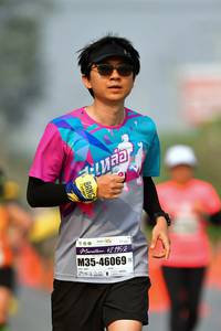 BIB: 195, 46069
                            <button type="button" onclick="openModal(9704054)" class="btn btn-primary btn-sm float-right btn-popup" data-toggle="modal" data-target=".modal-high-quality">
                        <i class="fas fa-shopping-cart"></i> Add to Cart
                    </button>
                                            <button type="button" onclick="isThisMe(9704054, true)" class="btn btn-success btn-sm float-right btn-popup btn-isme hidden" data-toggle="tooltip" data-placement="bottom" title="นี่คือรูปของคุณใช่ไหม คลิกที่นี่เพื่อเอาเข้าอัลบั้ม">
                        <i class="fas fa-plus"></i> Add to album
                    </button>
                    <button type="button" onclick="isThisMe(9704054, false)" class="btn btn-warning btn-sm float-right btn-popup btn-isnotme hidden">
                        <i class="fas fa-ban"></i> Remove from album
                    </button>