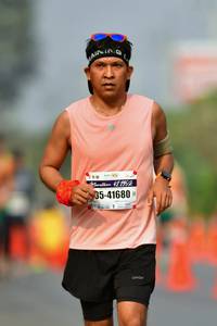 BIB: 421952, 41680
                            <button type="button" onclick="openModal(9702344)" class="btn btn-primary btn-sm float-right btn-popup" data-toggle="modal" data-target=".modal-high-quality">
                        <i class="fas fa-shopping-cart"></i> Add to Cart
                    </button>
                                            <button type="button" onclick="isThisMe(9702344, true)" class="btn btn-success btn-sm float-right btn-popup btn-isme hidden" data-toggle="tooltip" data-placement="bottom" title="นี่คือรูปของคุณใช่ไหม คลิกที่นี่เพื่อเอาเข้าอัลบั้ม">
                        <i class="fas fa-plus"></i> Add to album
                    </button>
                    <button type="button" onclick="isThisMe(9702344, false)" class="btn btn-warning btn-sm float-right btn-popup btn-isnotme hidden">
                        <i class="fas fa-ban"></i> Remove from album
                    </button>