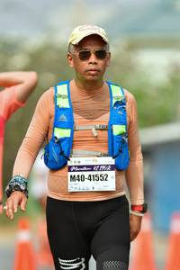 BIB: 421952, 41552
                            <button type="button" onclick="openModal(9703340)" class="btn btn-primary btn-sm float-right btn-popup" data-toggle="modal" data-target=".modal-high-quality">
                        <i class="fas fa-shopping-cart"></i> Add to Cart
                    </button>
                                            <button type="button" onclick="isThisMe(9703340, true)" class="btn btn-success btn-sm float-right btn-popup btn-isme hidden" data-toggle="tooltip" data-placement="bottom" title="นี่คือรูปของคุณใช่ไหม คลิกที่นี่เพื่อเอาเข้าอัลบั้ม">
                        <i class="fas fa-plus"></i> Add to album
                    </button>
                    <button type="button" onclick="isThisMe(9703340, false)" class="btn btn-warning btn-sm float-right btn-popup btn-isnotme hidden">
                        <i class="fas fa-ban"></i> Remove from album
                    </button>