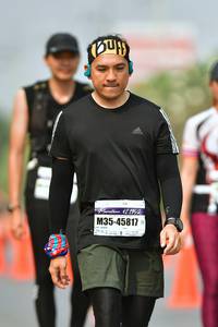 BIB: 421952, 45817
                            <button type="button" onclick="openModal(9701814)" class="btn btn-primary btn-sm float-right btn-popup" data-toggle="modal" data-target=".modal-high-quality">
                        <i class="fas fa-shopping-cart"></i> Add to Cart
                    </button>
                                            <button type="button" onclick="isThisMe(9701814, true)" class="btn btn-success btn-sm float-right btn-popup btn-isme hidden" data-toggle="tooltip" data-placement="bottom" title="นี่คือรูปของคุณใช่ไหม คลิกที่นี่เพื่อเอาเข้าอัลบั้ม">
                        <i class="fas fa-plus"></i> Add to album
                    </button>
                    <button type="button" onclick="isThisMe(9701814, false)" class="btn btn-warning btn-sm float-right btn-popup btn-isnotme hidden">
                        <i class="fas fa-ban"></i> Remove from album
                    </button>