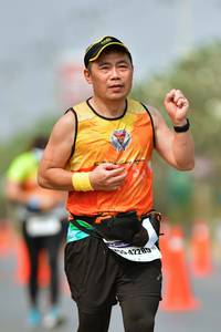 BIB: 42283
                            <button type="button" onclick="openModal(9702674)" class="btn btn-primary btn-sm float-right btn-popup" data-toggle="modal" data-target=".modal-high-quality">
                        <i class="fas fa-shopping-cart"></i> Add to Cart
                    </button>
                                            <button type="button" onclick="isThisMe(9702674, true)" class="btn btn-success btn-sm float-right btn-popup btn-isme hidden" data-toggle="tooltip" data-placement="bottom" title="นี่คือรูปของคุณใช่ไหม คลิกที่นี่เพื่อเอาเข้าอัลบั้ม">
                        <i class="fas fa-plus"></i> Add to album
                    </button>
                    <button type="button" onclick="isThisMe(9702674, false)" class="btn btn-warning btn-sm float-right btn-popup btn-isnotme hidden">
                        <i class="fas fa-ban"></i> Remove from album
                    </button>