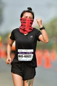 BIB: 42195, 40922
                            <button type="button" onclick="openModal(9702754)" class="btn btn-primary btn-sm float-right btn-popup" data-toggle="modal" data-target=".modal-high-quality">
                        <i class="fas fa-shopping-cart"></i> Add to Cart
                    </button>
                                            <button type="button" onclick="isThisMe(9702754, true)" class="btn btn-success btn-sm float-right btn-popup btn-isme hidden" data-toggle="tooltip" data-placement="bottom" title="นี่คือรูปของคุณใช่ไหม คลิกที่นี่เพื่อเอาเข้าอัลบั้ม">
                        <i class="fas fa-plus"></i> Add to album
                    </button>
                    <button type="button" onclick="isThisMe(9702754, false)" class="btn btn-warning btn-sm float-right btn-popup btn-isnotme hidden">
                        <i class="fas fa-ban"></i> Remove from album
                    </button>