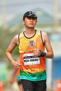 BIB: 42195, 40660
                            <button type="button" onclick="openModal(9703413)" class="btn btn-primary btn-sm float-right btn-popup" data-toggle="modal" data-target=".modal-high-quality">
                        <i class="fas fa-shopping-cart"></i> Add to Cart
                    </button>
                                            <button type="button" onclick="isThisMe(9703413, true)" class="btn btn-success btn-sm float-right btn-popup btn-isme hidden" data-toggle="tooltip" data-placement="bottom" title="นี่คือรูปของคุณใช่ไหม คลิกที่นี่เพื่อเอาเข้าอัลบั้ม">
                        <i class="fas fa-plus"></i> Add to album
                    </button>
                    <button type="button" onclick="isThisMe(9703413, false)" class="btn btn-warning btn-sm float-right btn-popup btn-isnotme hidden">
                        <i class="fas fa-ban"></i> Remove from album
                    </button>