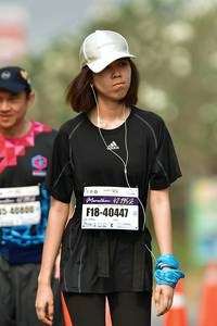 BIB: 42195, 40800, 40447
                            <button type="button" onclick="openModal(9703100)" class="btn btn-primary btn-sm float-right btn-popup" data-toggle="modal" data-target=".modal-high-quality">
                        <i class="fas fa-shopping-cart"></i> Add to Cart
                    </button>
                                            <button type="button" onclick="isThisMe(9703100, true)" class="btn btn-success btn-sm float-right btn-popup btn-isme hidden" data-toggle="tooltip" data-placement="bottom" title="นี่คือรูปของคุณใช่ไหม คลิกที่นี่เพื่อเอาเข้าอัลบั้ม">
                        <i class="fas fa-plus"></i> Add to album
                    </button>
                    <button type="button" onclick="isThisMe(9703100, false)" class="btn btn-warning btn-sm float-right btn-popup btn-isnotme hidden">
                        <i class="fas fa-ban"></i> Remove from album
                    </button>