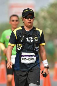 BIB: 4211, 40978, 201
                            <button type="button" onclick="openModal(9702322)" class="btn btn-primary btn-sm float-right btn-popup" data-toggle="modal" data-target=".modal-high-quality">
                        <i class="fas fa-shopping-cart"></i> Add to Cart
                    </button>
                                            <button type="button" onclick="isThisMe(9702322, true)" class="btn btn-success btn-sm float-right btn-popup btn-isme hidden" data-toggle="tooltip" data-placement="bottom" title="นี่คือรูปของคุณใช่ไหม คลิกที่นี่เพื่อเอาเข้าอัลบั้ม">
                        <i class="fas fa-plus"></i> Add to album
                    </button>
                    <button type="button" onclick="isThisMe(9702322, false)" class="btn btn-warning btn-sm float-right btn-popup btn-isnotme hidden">
                        <i class="fas fa-ban"></i> Remove from album
                    </button>