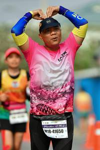 BIB: 42195, 41650
                            <button type="button" onclick="openModal(9701079)" class="btn btn-primary btn-sm float-right btn-popup" data-toggle="modal" data-target=".modal-high-quality">
                        <i class="fas fa-shopping-cart"></i> Add to Cart
                    </button>
                                            <button type="button" onclick="isThisMe(9701079, true)" class="btn btn-success btn-sm float-right btn-popup btn-isme hidden" data-toggle="tooltip" data-placement="bottom" title="นี่คือรูปของคุณใช่ไหม คลิกที่นี่เพื่อเอาเข้าอัลบั้ม">
                        <i class="fas fa-plus"></i> Add to album
                    </button>
                    <button type="button" onclick="isThisMe(9701079, false)" class="btn btn-warning btn-sm float-right btn-popup btn-isnotme hidden">
                        <i class="fas fa-ban"></i> Remove from album
                    </button>