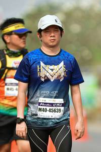 BIB: 471, 42195, 45639
                            <button type="button" onclick="openModal(9697572)" class="btn btn-primary btn-sm float-right btn-popup" data-toggle="modal" data-target=".modal-high-quality">
                        <i class="fas fa-shopping-cart"></i> Add to Cart
                    </button>
                                            <button type="button" onclick="isThisMe(9697572, true)" class="btn btn-success btn-sm float-right btn-popup btn-isme hidden" data-toggle="tooltip" data-placement="bottom" title="นี่คือรูปของคุณใช่ไหม คลิกที่นี่เพื่อเอาเข้าอัลบั้ม">
                        <i class="fas fa-plus"></i> Add to album
                    </button>
                    <button type="button" onclick="isThisMe(9697572, false)" class="btn btn-warning btn-sm float-right btn-popup btn-isnotme hidden">
                        <i class="fas fa-ban"></i> Remove from album
                    </button>