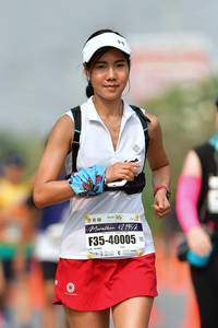 BIB: 421952, 40005
                            <button type="button" onclick="openModal(9703647)" class="btn btn-primary btn-sm float-right btn-popup" data-toggle="modal" data-target=".modal-high-quality">
                        <i class="fas fa-shopping-cart"></i> Add to Cart
                    </button>
                                            <button type="button" onclick="isThisMe(9703647, true)" class="btn btn-success btn-sm float-right btn-popup btn-isme hidden" data-toggle="tooltip" data-placement="bottom" title="นี่คือรูปของคุณใช่ไหม คลิกที่นี่เพื่อเอาเข้าอัลบั้ม">
                        <i class="fas fa-plus"></i> Add to album
                    </button>
                    <button type="button" onclick="isThisMe(9703647, false)" class="btn btn-warning btn-sm float-right btn-popup btn-isnotme hidden">
                        <i class="fas fa-ban"></i> Remove from album
                    </button>