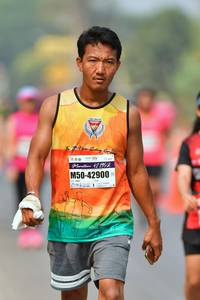 BIB: 42192, 42900
                            <button type="button" onclick="openModal(9700368)" class="btn btn-primary btn-sm float-right btn-popup" data-toggle="modal" data-target=".modal-high-quality">
                        <i class="fas fa-shopping-cart"></i> Add to Cart
                    </button>
                                            <button type="button" onclick="isThisMe(9700368, true)" class="btn btn-success btn-sm float-right btn-popup btn-isme hidden" data-toggle="tooltip" data-placement="bottom" title="นี่คือรูปของคุณใช่ไหม คลิกที่นี่เพื่อเอาเข้าอัลบั้ม">
                        <i class="fas fa-plus"></i> Add to album
                    </button>
                    <button type="button" onclick="isThisMe(9700368, false)" class="btn btn-warning btn-sm float-right btn-popup btn-isnotme hidden">
                        <i class="fas fa-ban"></i> Remove from album
                    </button>