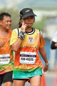 BIB: 42195, 41325
                            <button type="button" onclick="openModal(9698061)" class="btn btn-primary btn-sm float-right btn-popup" data-toggle="modal" data-target=".modal-high-quality">
                        <i class="fas fa-shopping-cart"></i> Add to Cart
                    </button>
                                            <button type="button" onclick="isThisMe(9698061, true)" class="btn btn-success btn-sm float-right btn-popup btn-isme hidden" data-toggle="tooltip" data-placement="bottom" title="นี่คือรูปของคุณใช่ไหม คลิกที่นี่เพื่อเอาเข้าอัลบั้ม">
                        <i class="fas fa-plus"></i> Add to album
                    </button>
                    <button type="button" onclick="isThisMe(9698061, false)" class="btn btn-warning btn-sm float-right btn-popup btn-isnotme hidden">
                        <i class="fas fa-ban"></i> Remove from album
                    </button>