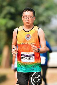 BIB: 42195, 42352
                            <button type="button" onclick="openModal(9284887)" class="btn btn-primary btn-sm float-right btn-popup" data-toggle="modal" data-target=".modal-high-quality">
                        <i class="fas fa-shopping-cart"></i> Add to Cart
                    </button>
                                            <button type="button" onclick="isThisMe(9284887, true)" class="btn btn-success btn-sm float-right btn-popup btn-isme hidden" data-toggle="tooltip" data-placement="bottom" title="นี่คือรูปของคุณใช่ไหม คลิกที่นี่เพื่อเอาเข้าอัลบั้ม">
                        <i class="fas fa-plus"></i> Add to album
                    </button>
                    <button type="button" onclick="isThisMe(9284887, false)" class="btn btn-warning btn-sm float-right btn-popup btn-isnotme hidden">
                        <i class="fas fa-ban"></i> Remove from album
                    </button>