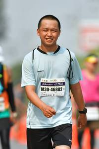 BIB: 42195, 46802
                            <button type="button" onclick="openModal(9699479)" class="btn btn-primary btn-sm float-right btn-popup" data-toggle="modal" data-target=".modal-high-quality">
                        <i class="fas fa-shopping-cart"></i> Add to Cart
                    </button>
                                            <button type="button" onclick="isThisMe(9699479, true)" class="btn btn-success btn-sm float-right btn-popup btn-isme hidden" data-toggle="tooltip" data-placement="bottom" title="นี่คือรูปของคุณใช่ไหม คลิกที่นี่เพื่อเอาเข้าอัลบั้ม">
                        <i class="fas fa-plus"></i> Add to album
                    </button>
                    <button type="button" onclick="isThisMe(9699479, false)" class="btn btn-warning btn-sm float-right btn-popup btn-isnotme hidden">
                        <i class="fas fa-ban"></i> Remove from album
                    </button>