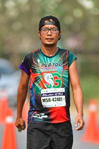 BIB: 42195, 42401
                            <button type="button" onclick="openModal(9699737)" class="btn btn-primary btn-sm float-right btn-popup" data-toggle="modal" data-target=".modal-high-quality">
                        <i class="fas fa-shopping-cart"></i> Add to Cart
                    </button>
                                            <button type="button" onclick="isThisMe(9699737, true)" class="btn btn-success btn-sm float-right btn-popup btn-isme hidden" data-toggle="tooltip" data-placement="bottom" title="นี่คือรูปของคุณใช่ไหม คลิกที่นี่เพื่อเอาเข้าอัลบั้ม">
                        <i class="fas fa-plus"></i> Add to album
                    </button>
                    <button type="button" onclick="isThisMe(9699737, false)" class="btn btn-warning btn-sm float-right btn-popup btn-isnotme hidden">
                        <i class="fas fa-ban"></i> Remove from album
                    </button>