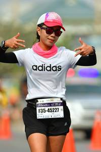 BIB: 421952, 45227
                            <button type="button" onclick="openModal(9699194)" class="btn btn-primary btn-sm float-right btn-popup" data-toggle="modal" data-target=".modal-high-quality">
                        <i class="fas fa-shopping-cart"></i> Add to Cart
                    </button>
                                            <button type="button" onclick="isThisMe(9699194, true)" class="btn btn-success btn-sm float-right btn-popup btn-isme hidden" data-toggle="tooltip" data-placement="bottom" title="นี่คือรูปของคุณใช่ไหม คลิกที่นี่เพื่อเอาเข้าอัลบั้ม">
                        <i class="fas fa-plus"></i> Add to album
                    </button>
                    <button type="button" onclick="isThisMe(9699194, false)" class="btn btn-warning btn-sm float-right btn-popup btn-isnotme hidden">
                        <i class="fas fa-ban"></i> Remove from album
                    </button>