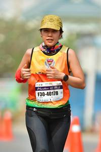 BIB: 421952, 40178
                            <button type="button" onclick="openModal(9703272)" class="btn btn-primary btn-sm float-right btn-popup" data-toggle="modal" data-target=".modal-high-quality">
                        <i class="fas fa-shopping-cart"></i> Add to Cart
                    </button>
                                            <button type="button" onclick="isThisMe(9703272, true)" class="btn btn-success btn-sm float-right btn-popup btn-isme hidden" data-toggle="tooltip" data-placement="bottom" title="นี่คือรูปของคุณใช่ไหม คลิกที่นี่เพื่อเอาเข้าอัลบั้ม">
                        <i class="fas fa-plus"></i> Add to album
                    </button>
                    <button type="button" onclick="isThisMe(9703272, false)" class="btn btn-warning btn-sm float-right btn-popup btn-isnotme hidden">
                        <i class="fas fa-ban"></i> Remove from album
                    </button>