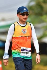 BIB: 192, 41167
                            <button type="button" onclick="openModal(9699314)" class="btn btn-primary btn-sm float-right btn-popup" data-toggle="modal" data-target=".modal-high-quality">
                        <i class="fas fa-shopping-cart"></i> Add to Cart
                    </button>
                                            <button type="button" onclick="isThisMe(9699314, true)" class="btn btn-success btn-sm float-right btn-popup btn-isme hidden" data-toggle="tooltip" data-placement="bottom" title="นี่คือรูปของคุณใช่ไหม คลิกที่นี่เพื่อเอาเข้าอัลบั้ม">
                        <i class="fas fa-plus"></i> Add to album
                    </button>
                    <button type="button" onclick="isThisMe(9699314, false)" class="btn btn-warning btn-sm float-right btn-popup btn-isnotme hidden">
                        <i class="fas fa-ban"></i> Remove from album
                    </button>