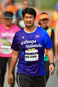 BIB: 100, 42195, 41069
                            <button type="button" onclick="openModal(9700910)" class="btn btn-primary btn-sm float-right btn-popup" data-toggle="modal" data-target=".modal-high-quality">
                        <i class="fas fa-shopping-cart"></i> Add to Cart
                    </button>
                                            <button type="button" onclick="isThisMe(9700910, true)" class="btn btn-success btn-sm float-right btn-popup btn-isme hidden" data-toggle="tooltip" data-placement="bottom" title="นี่คือรูปของคุณใช่ไหม คลิกที่นี่เพื่อเอาเข้าอัลบั้ม">
                        <i class="fas fa-plus"></i> Add to album
                    </button>
                    <button type="button" onclick="isThisMe(9700910, false)" class="btn btn-warning btn-sm float-right btn-popup btn-isnotme hidden">
                        <i class="fas fa-ban"></i> Remove from album
                    </button>