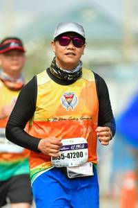 BIB: 421952, 47200
                            <button type="button" onclick="openModal(9702090)" class="btn btn-primary btn-sm float-right btn-popup" data-toggle="modal" data-target=".modal-high-quality">
                        <i class="fas fa-shopping-cart"></i> Add to Cart
                    </button>
                                            <button type="button" onclick="isThisMe(9702090, true)" class="btn btn-success btn-sm float-right btn-popup btn-isme hidden" data-toggle="tooltip" data-placement="bottom" title="นี่คือรูปของคุณใช่ไหม คลิกที่นี่เพื่อเอาเข้าอัลบั้ม">
                        <i class="fas fa-plus"></i> Add to album
                    </button>
                    <button type="button" onclick="isThisMe(9702090, false)" class="btn btn-warning btn-sm float-right btn-popup btn-isnotme hidden">
                        <i class="fas fa-ban"></i> Remove from album
                    </button>