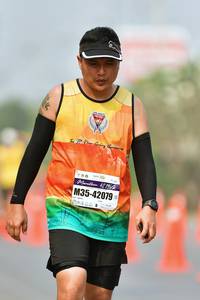 BIB: 421952, 42079
                            <button type="button" onclick="openModal(9697657)" class="btn btn-primary btn-sm float-right btn-popup" data-toggle="modal" data-target=".modal-high-quality">
                        <i class="fas fa-shopping-cart"></i> Add to Cart
                    </button>
                                            <button type="button" onclick="isThisMe(9697657, true)" class="btn btn-success btn-sm float-right btn-popup btn-isme hidden" data-toggle="tooltip" data-placement="bottom" title="นี่คือรูปของคุณใช่ไหม คลิกที่นี่เพื่อเอาเข้าอัลบั้ม">
                        <i class="fas fa-plus"></i> Add to album
                    </button>
                    <button type="button" onclick="isThisMe(9697657, false)" class="btn btn-warning btn-sm float-right btn-popup btn-isnotme hidden">
                        <i class="fas fa-ban"></i> Remove from album
                    </button>