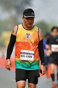 BIB: 42195, 42079
                            <button type="button" onclick="openModal(9697636)" class="btn btn-primary btn-sm float-right btn-popup" data-toggle="modal" data-target=".modal-high-quality">
                        <i class="fas fa-shopping-cart"></i> Add to Cart
                    </button>
                                            <button type="button" onclick="isThisMe(9697636, true)" class="btn btn-success btn-sm float-right btn-popup btn-isme hidden" data-toggle="tooltip" data-placement="bottom" title="นี่คือรูปของคุณใช่ไหม คลิกที่นี่เพื่อเอาเข้าอัลบั้ม">
                        <i class="fas fa-plus"></i> Add to album
                    </button>
                    <button type="button" onclick="isThisMe(9697636, false)" class="btn btn-warning btn-sm float-right btn-popup btn-isnotme hidden">
                        <i class="fas fa-ban"></i> Remove from album
                    </button>