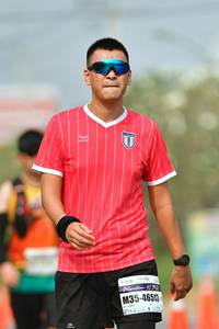 BIB: 46513
                            <button type="button" onclick="openModal(9699008)" class="btn btn-primary btn-sm float-right btn-popup" data-toggle="modal" data-target=".modal-high-quality">
                        <i class="fas fa-shopping-cart"></i> Add to Cart
                    </button>
                                            <button type="button" onclick="isThisMe(9699008, true)" class="btn btn-success btn-sm float-right btn-popup btn-isme hidden" data-toggle="tooltip" data-placement="bottom" title="นี่คือรูปของคุณใช่ไหม คลิกที่นี่เพื่อเอาเข้าอัลบั้ม">
                        <i class="fas fa-plus"></i> Add to album
                    </button>
                    <button type="button" onclick="isThisMe(9699008, false)" class="btn btn-warning btn-sm float-right btn-popup btn-isnotme hidden">
                        <i class="fas fa-ban"></i> Remove from album
                    </button>